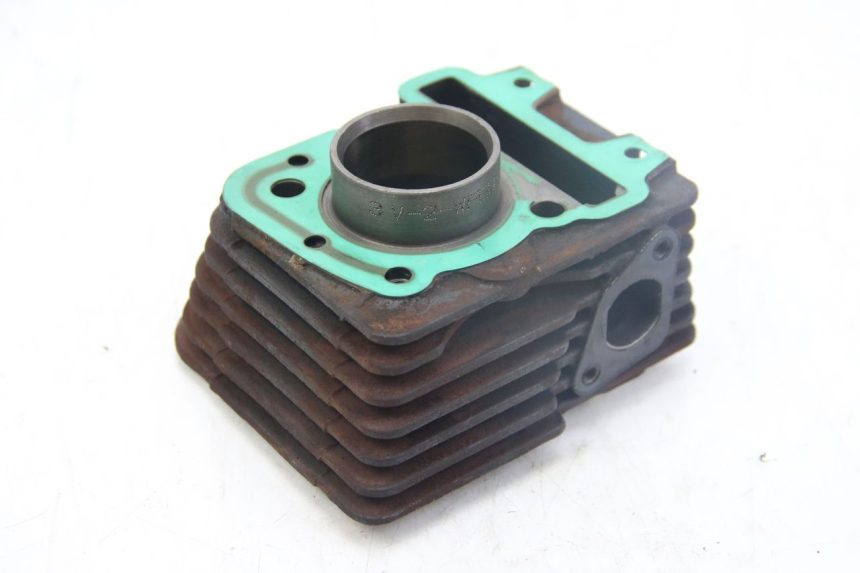 photo de CYLINDRE PIAGGIO ZIP 4T 50 (2018 - 2020) - Gros plan technique