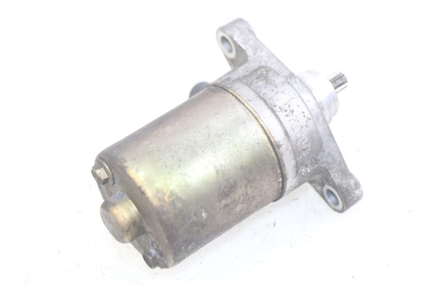 photo de DEMARREUR KYMCO AGILITY 16+ 4T 50 (2018 - 2023) - Zoom état d’usage