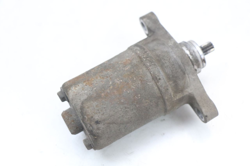 photo de DEMARREUR KYMCO AGILITY 4T 50 (2005 - 2018) - Autre angle de vue