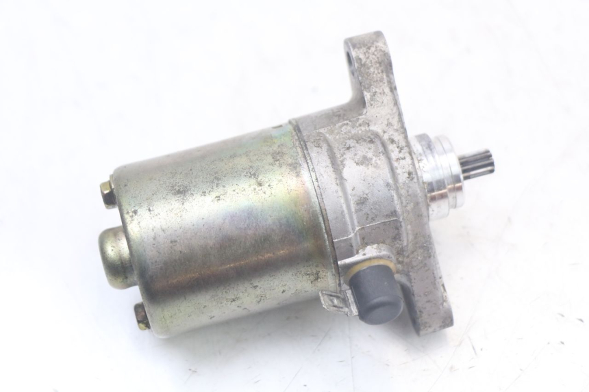 photo de DEMARREUR KYMCO AGILITY 4T 50 (2018 - 2022) - Autre angle de vue