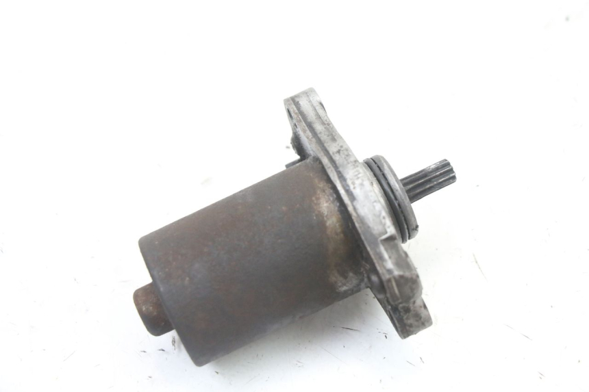 photo de DEMARREUR MBK BOOSTER NEXT GENERATION 50 (1995 - 1998) - Gros plan technique