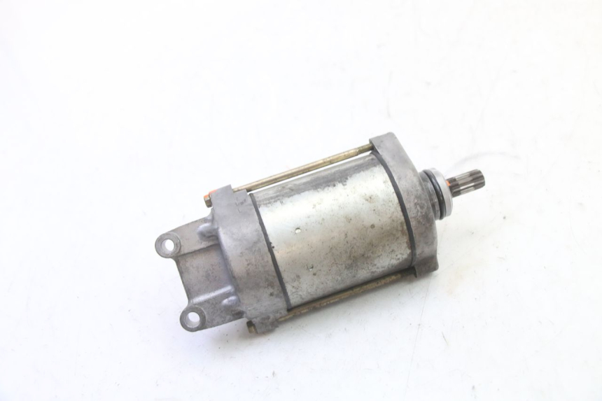 photo de DEMARREUR HONDA CBR RR FIREBLADE 900 (1992 - 1994) - Points de fixation