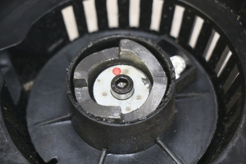 photo de DEMARREUR POCKET BIKE CROSS 50 - Zoom état d’usage