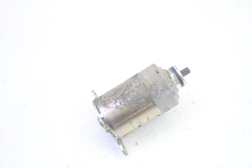 photo de DEMARREUR SYM CROX 4T 50 (2016 - 2023) - Gros plan technique