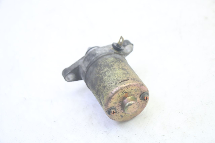 photo de DEMARREUR PEUGEOT DJANGO 4T 50 (2014 - 2019) - Gros plan technique