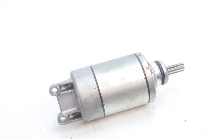 photo de DEMARREUR SUZUKI GSR 600 (2005 - 2012) - Gros plan technique