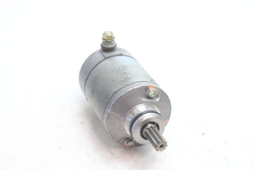 photo de DEMARREUR SUZUKI GSR 600 (2005 - 2012) - Vue d’ensemble