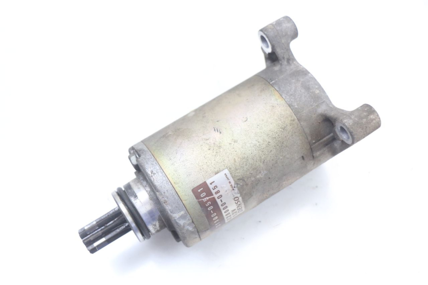 photo de DEMARREUR SUZUKI GZ MARAUDER 125 (1998 - 2004) - Autre angle de vue