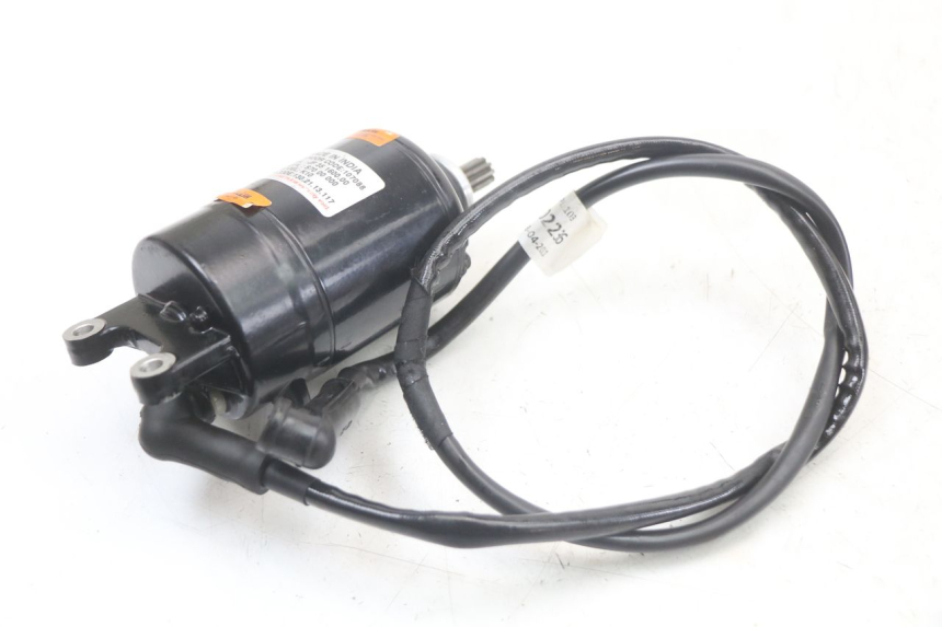 photo de DEMARREUR HUSQVARNA SVARTPILEN 401 (2018 - 2023) - Autre angle de vue