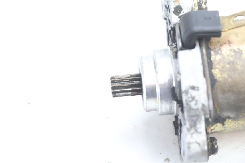 photo de DEMARREUR PEUGEOT KISBEE 2T 50 (2010 - 2017) - Détail de la pièce