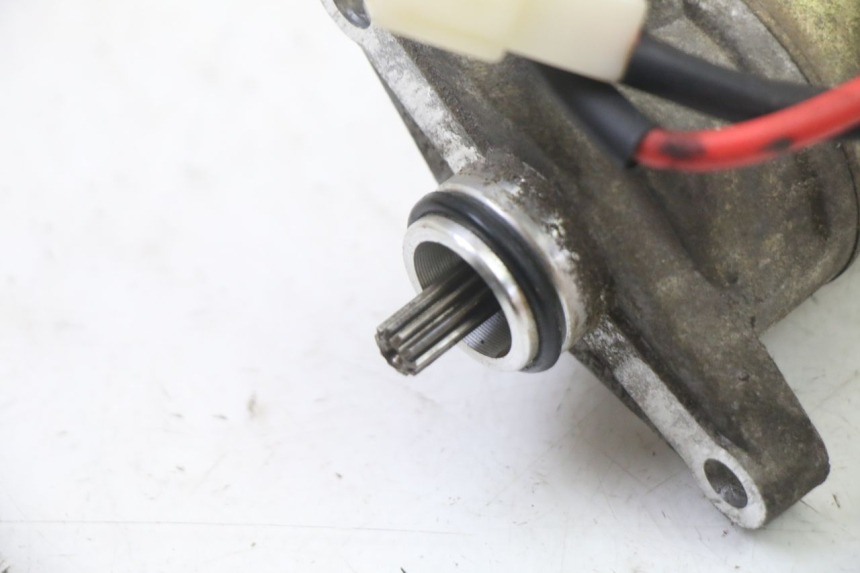 photo de DEMARREUR PEUGEOT KISBEE 4T 50 (2018 - 2022) - Zoom état d’usage