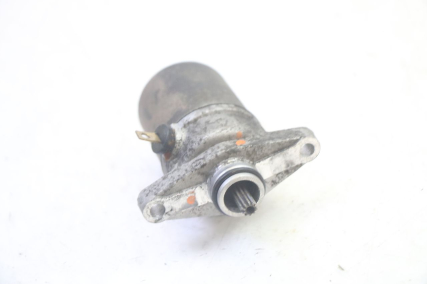 photo de DEMARREUR PEUGEOT KISBEE 4T 50 (2018 - 2022) - Vue d’ensemble