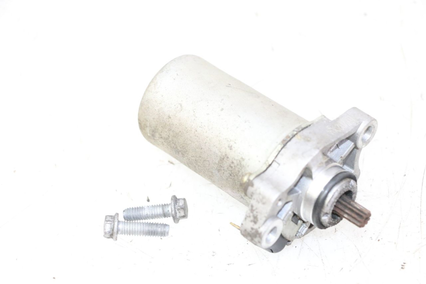 photo de DEMARREUR PIAGGIO LIBERTY 4T 50 (2009 - 2015) - Autre angle de vue