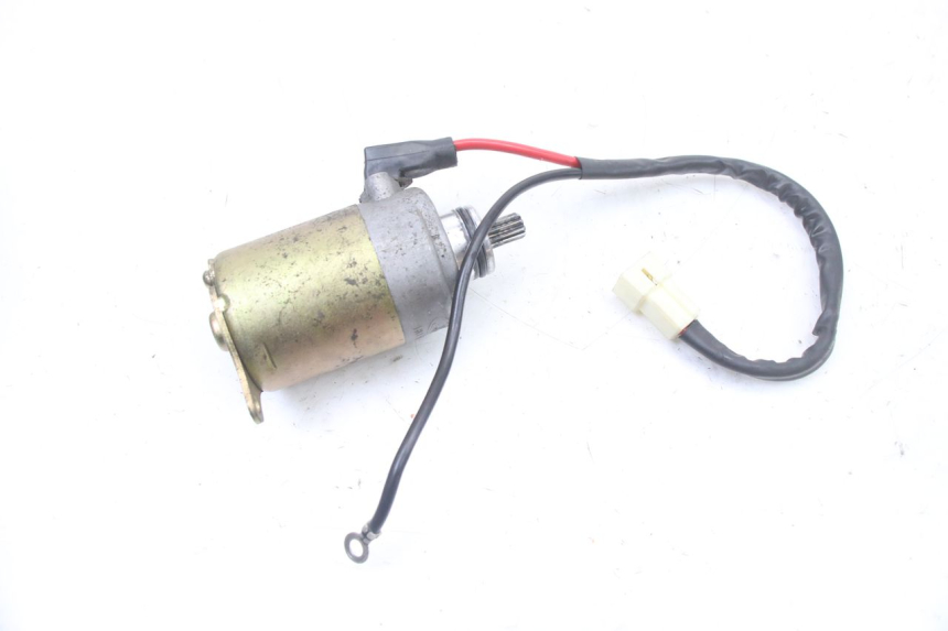 photo de DEMARREUR LONGJIA SHARPY 125 (2020 - 2024) - Gros plan technique