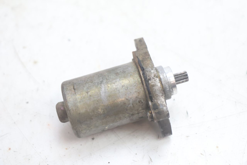 photo de DEMARREUR PEUGEOT LUDIX 50 (2005 - 2007) - Gros plan technique