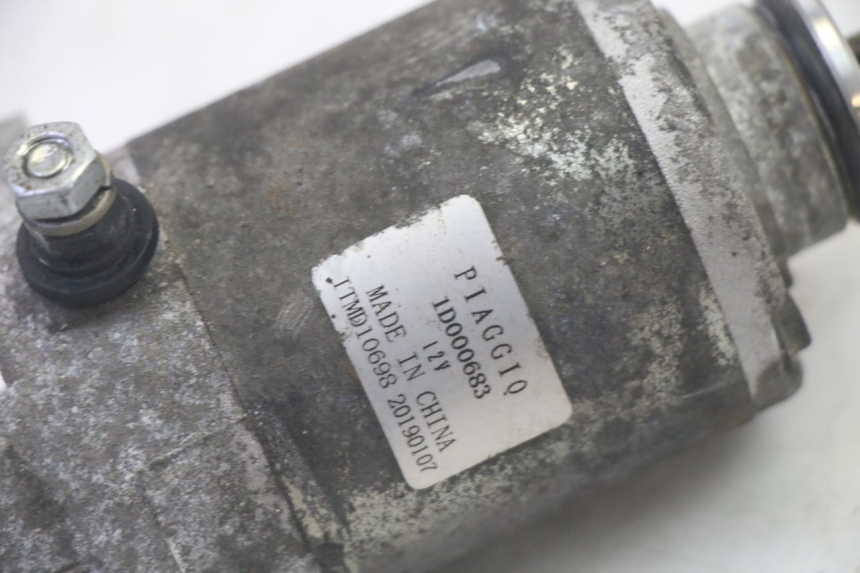 photo de DEMARREUR PIAGGIO MP3 HPE 350 (2018 - 2020) - Zoom état d’usage