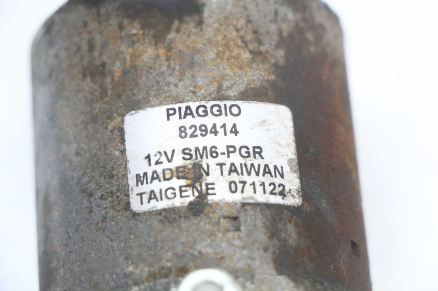 photo de DEMARREUR PIAGGIO MP3 125 (2006 - 2014) - Autre angle de vue