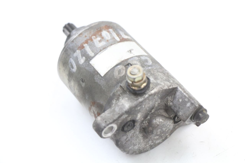 photo de DEMARREUR PIAGGIO MP3 125 (2006 - 2014) - Gros plan technique