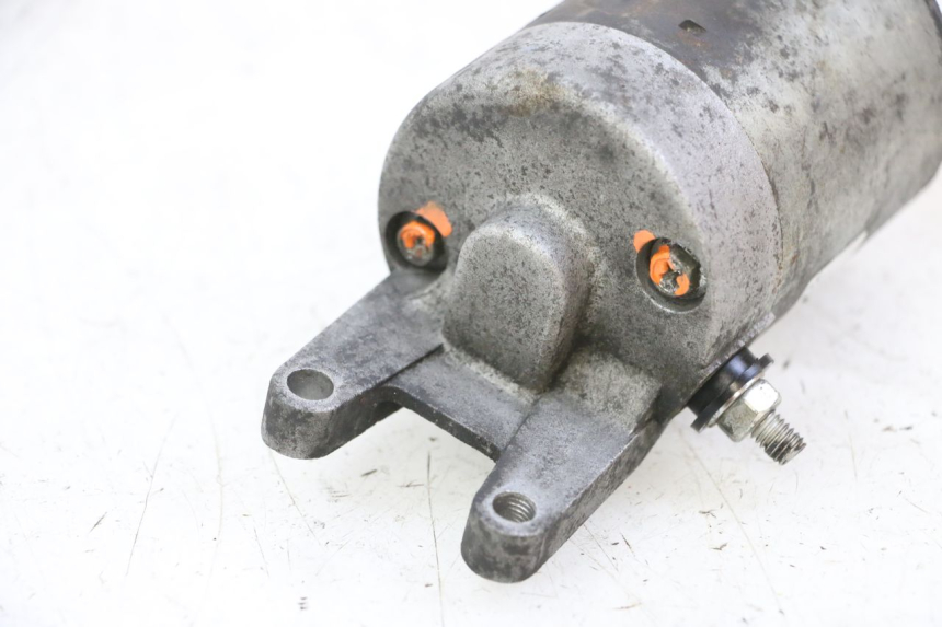 photo de DEMARREUR PIAGGIO MP3 RL 250 (2006 - 2010) - Gros plan technique