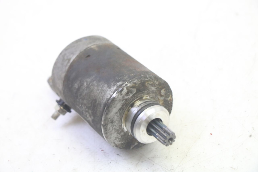 photo de DEMARREUR PIAGGIO MP3 RL 250 (2006 - 2010) - Gros plan technique