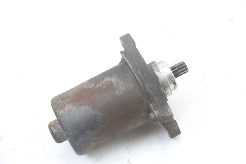 photo de DEMARREUR PEUGEOT TKR TREKKER FURIOUS 50 (2005 - 2014) - Gros plan technique