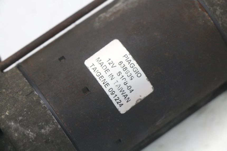 photo de DEMARREUR PIAGGIO MP3 LT 400 (2007 - 2012) - Gros plan technique
