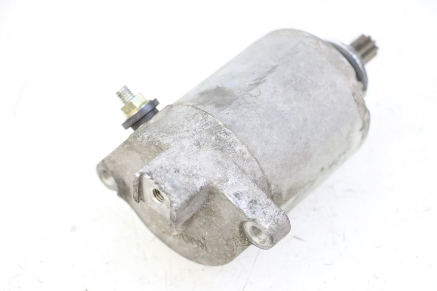 photo de DEMARREUR PIAGGIO VESPA LX 150 (2005 - 2013) - Gros plan technique