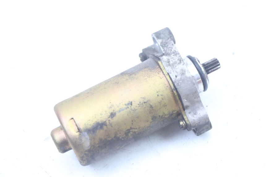 photo de DEMARREUR PIAGGIO ZIP 4T 50 (2018 - 2020) - Gros plan technique