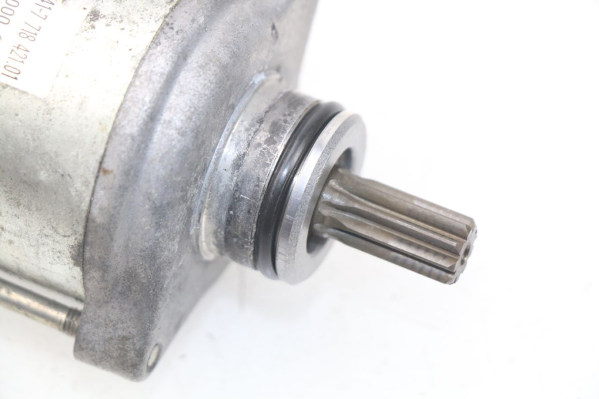 photo de DEMARREUR BMW S RR ABS S1000RR 1000 (2009 - 2011) - Autre angle de vue