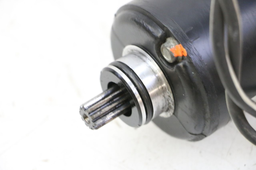 photo de DEMARREUR TRIUMPH SPRINT 900 (1995 - 1998) - Vue d’ensemble