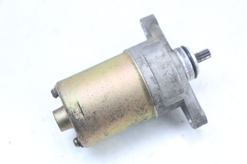 photo de Starter VASTRO STREET X 4T 50 (2016 - 2021) - Autre angle de vue