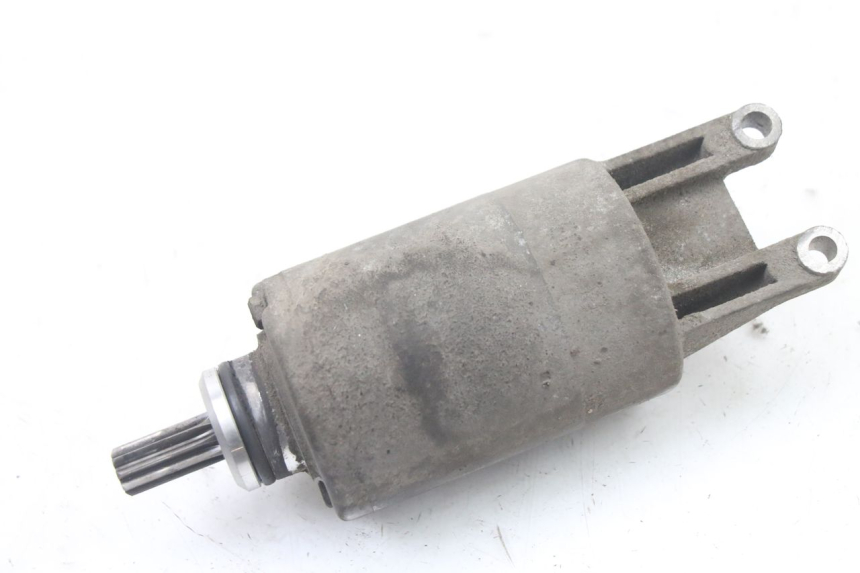 photo de DEMARREUR SUZUKI BURGMAN 125 (2018 - 2021) - Gros plan technique