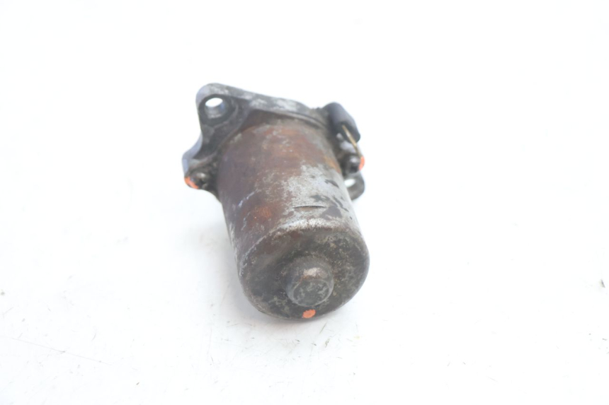 photo de DEMARREUR PEUGEOT TREKKER TKR 50 (2005 - 2014) - Points de fixation
