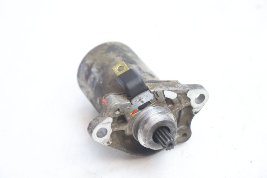 photo de DEMARREUR PEUGEOT TREKKER 50 (1995 - 2004) - Vue d’ensemble