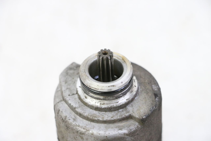 photo de DEMARREUR PEUGEOT TWEET 4T 50 (2018 - 2022) - Zoom état d’usage