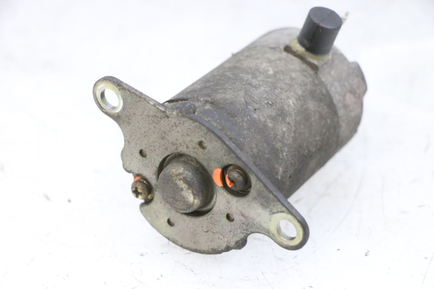 photo de DEMARREUR PEUGEOT TWEET PRO EFI 4T 50 (2021 - 2022) - Autre angle de vue