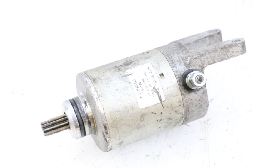 photo de DEMARREUR PIAGGIO VESPA GTS SUPER IE 125 (2009 - 2016) - Gros plan technique