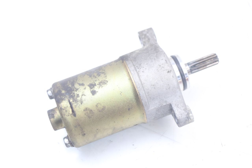 photo de DEMARREUR YAMAHA XMAX X-MAX 125 (2006 - 2009) - Gros plan technique