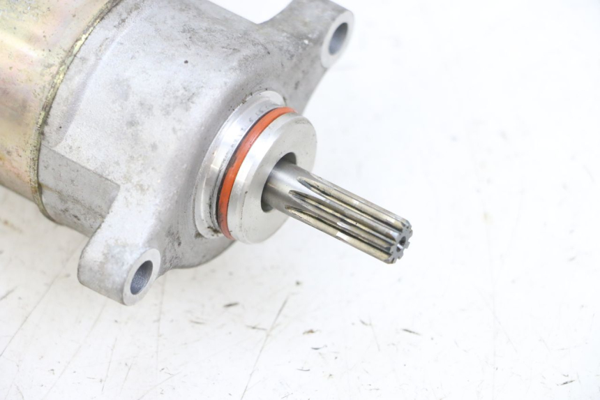 photo de DEMARREUR YAMAHA XMAX X-MAX 125 (2006 - 2009) - Gros plan technique