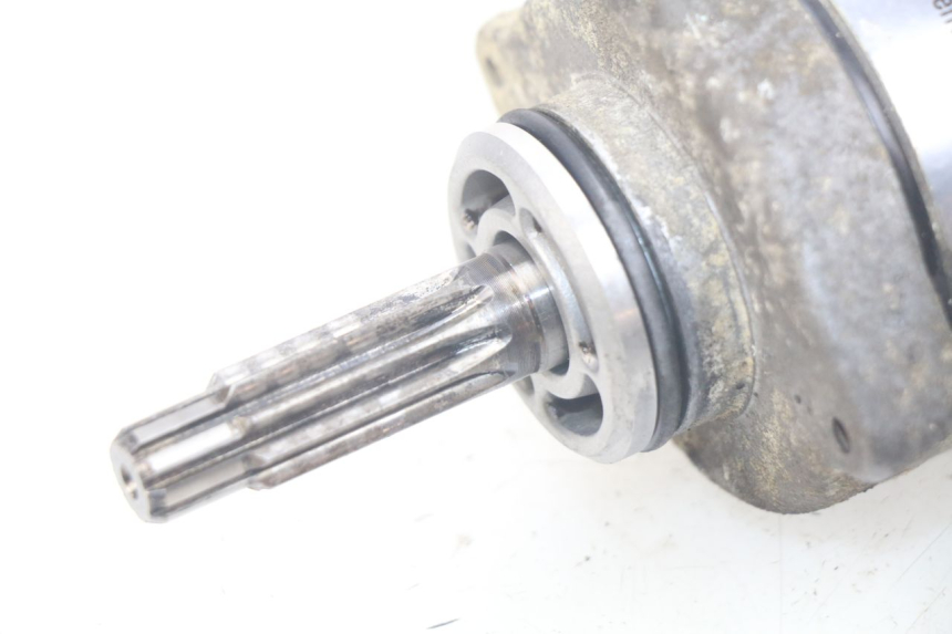 photo de DEMARREUR SUZUKI XF FREEWIND 650 (1997 - 2003) - Autre angle de vue