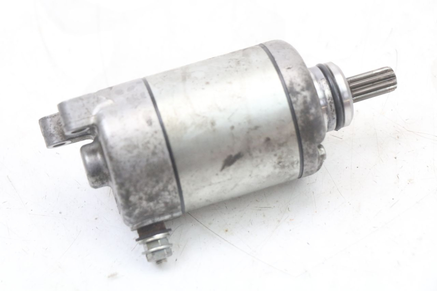 photo de DEMARREUR YAMAHA XJ6 ABS 600 (2008 - 2016) - Gros plan technique