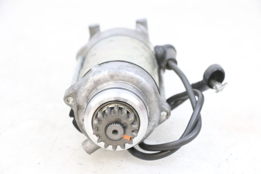 photo de DEMARREUR KAWASAKI ZR 7 750 (1999 - 2004) - Autre angle de vue