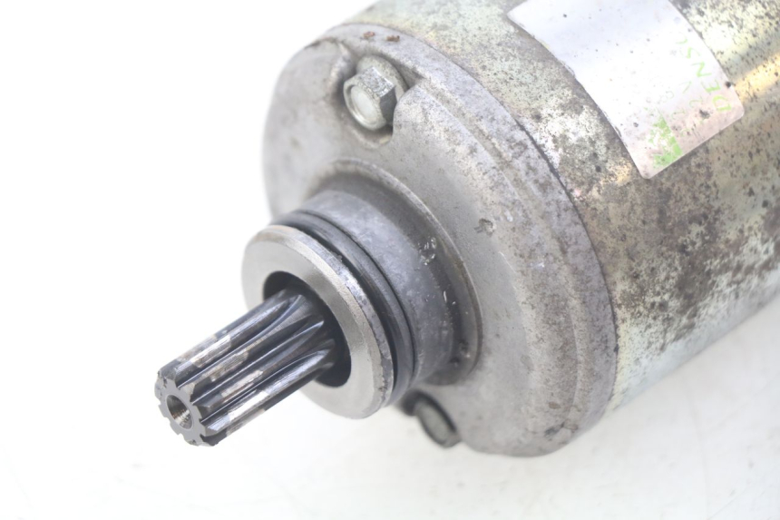 photo de DEMARREUR KAWASAKI ZZR 600 (1995 - 2004) - Gros plan technique