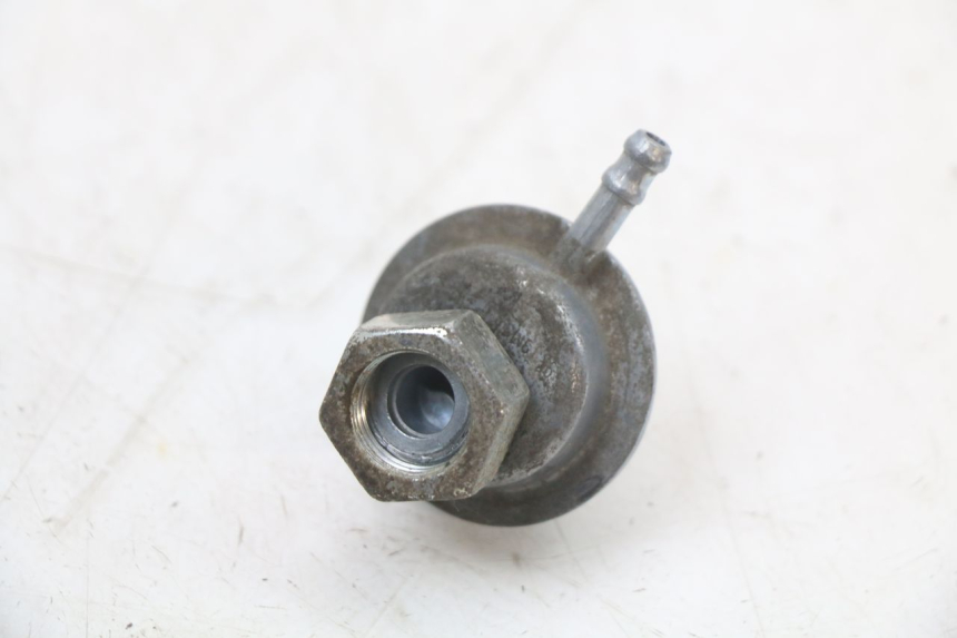 photo de DEPRESSION RESERVOIR KYMCO AGILITY 4T 50 (2018 - 2022) - Gros plan technique