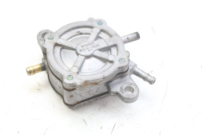 photo de DEPRESSION RESERVOIR HONDA FES PANTHEON 2T 125 (1998 - 2002) - Détail de la pièce