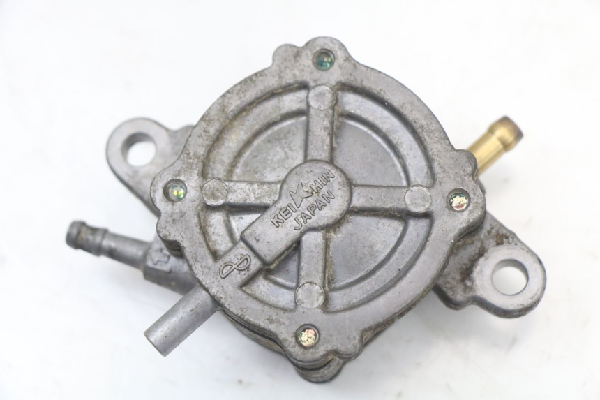 photo de DEPRESSION RESERVOIR HONDA FES PANTHEON 2T 125 (1998 - 2002) - Vue principale