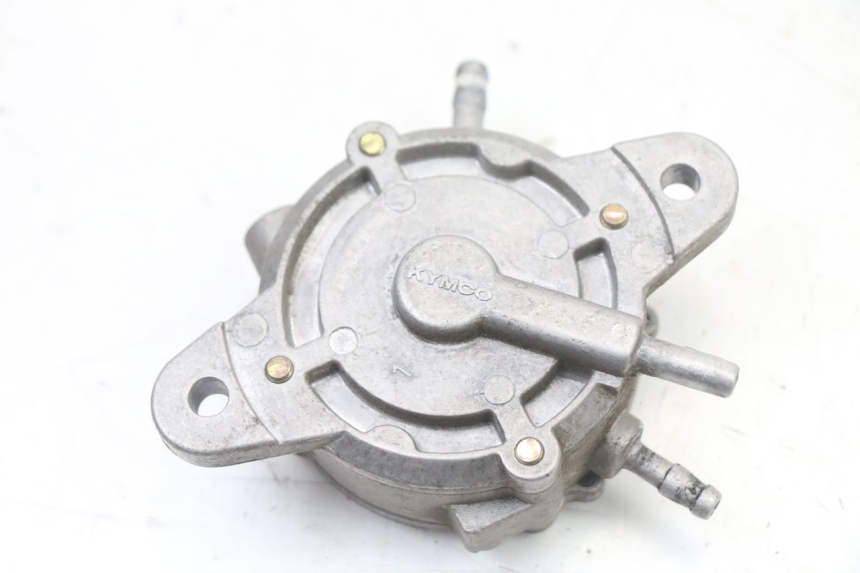 photo de DEPRESSION RESERVOIR KYMCO GRAND DINK 125 (2008 - 2014) - Zoom état d’usage