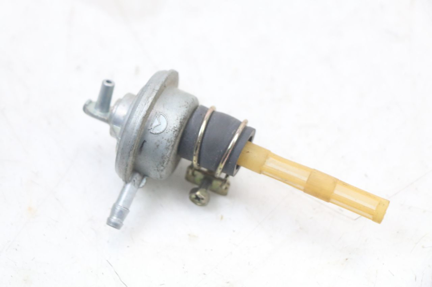 photo de DEPRESSION RESERVOIR SYM MIO 50 (2011 - 2017) - Zoom état d’usage