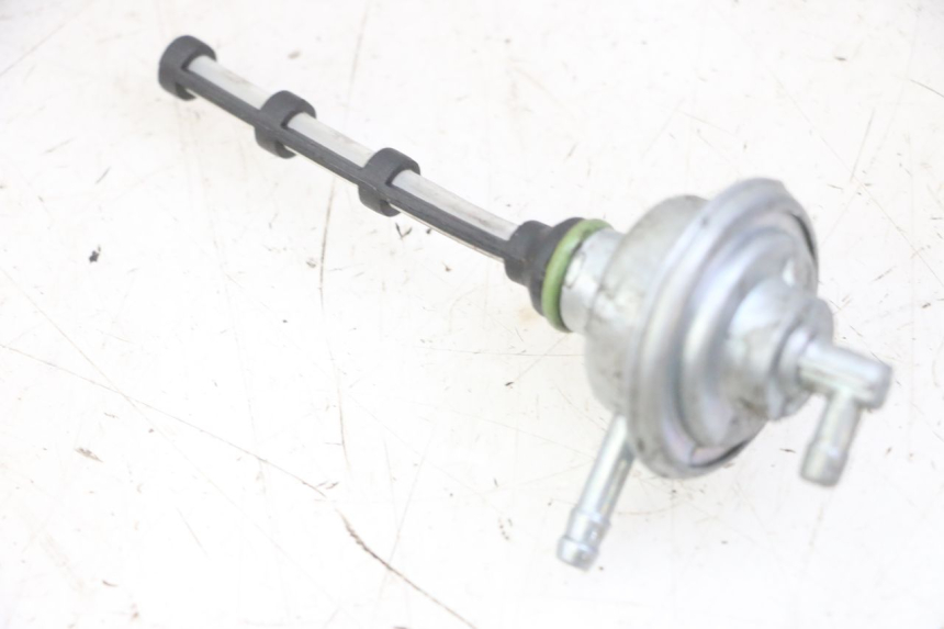 photo de DEPRESSION RESERVOIR PIAGGIO NEW TYPHOON 50 (2018 - 2021) - Zoom état d’usage