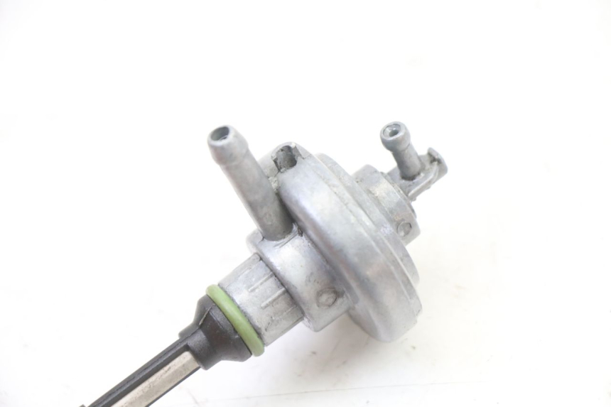 photo de DEPRESSION RESERVOIR PIAGGIO NEW TYPHOON 50 (2018 - 2021) - Zoom état d’usage